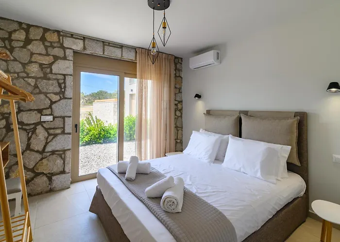 Drakos Estate - Luxury Pool וילה אסגורו