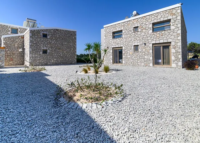 Drakos Estate - Luxury Pool *