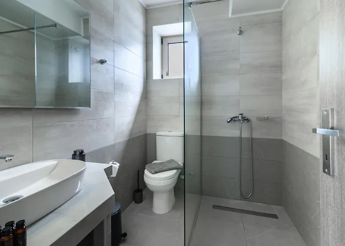 וילה Drakos Estate - Luxury Pool אסגורו