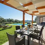 Drakos Estate - Luxury Pool