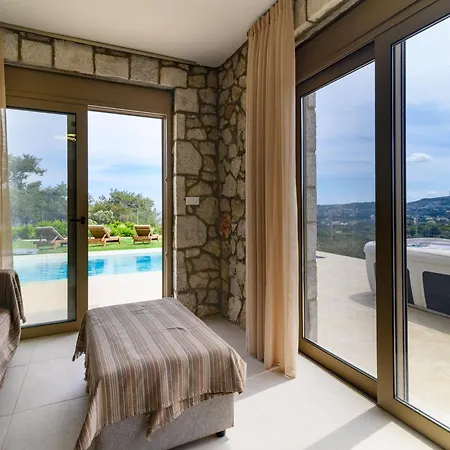 Villa Drakos Estate - Luxury Pool *