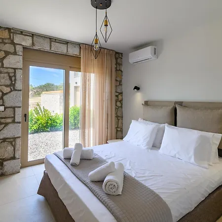 Drakos Estate - Luxury Pool Villa Asgourou