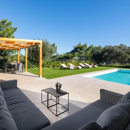 فيلة Drakos Estate - Luxury Pool *