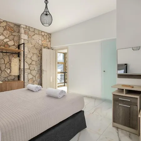 Drakos Estate - Luxury Pool