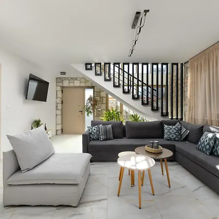 Drakos Estate - Luxury Pool 别墅 *