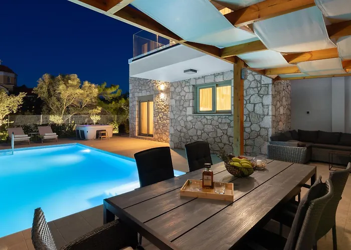 Drakos Estate - Luxury Pool 别墅 *