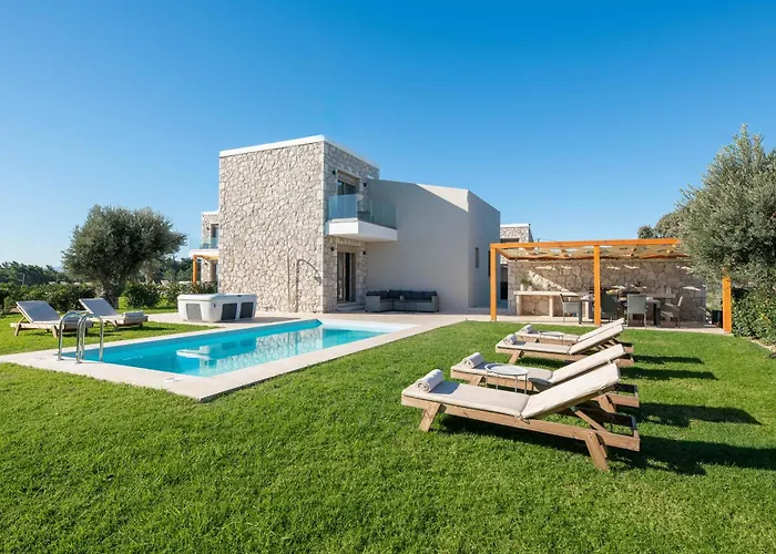 Drakos Estate - Luxury Pool