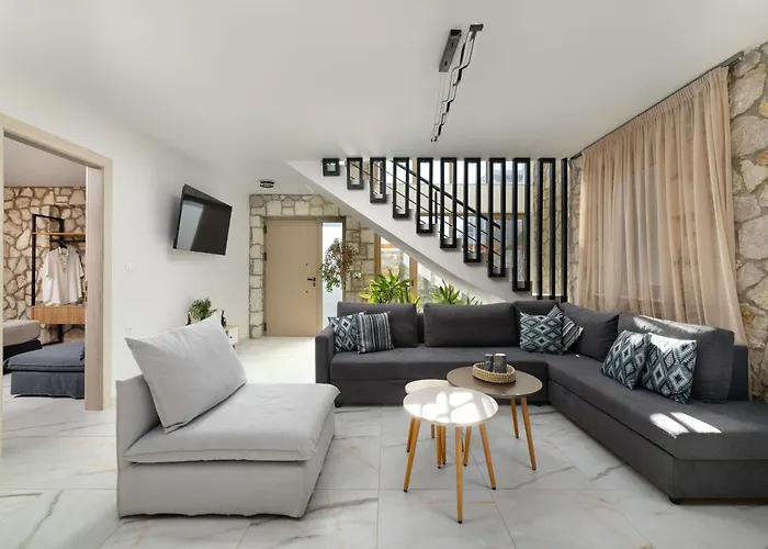 Drakos Estate - Luxury Pool 别墅 *